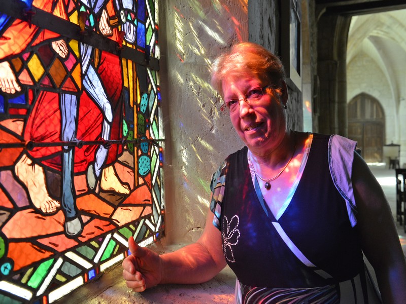 Madame Boulard vous fait découvrir les vitraux de l'église de Cormicy - C. Manquillet