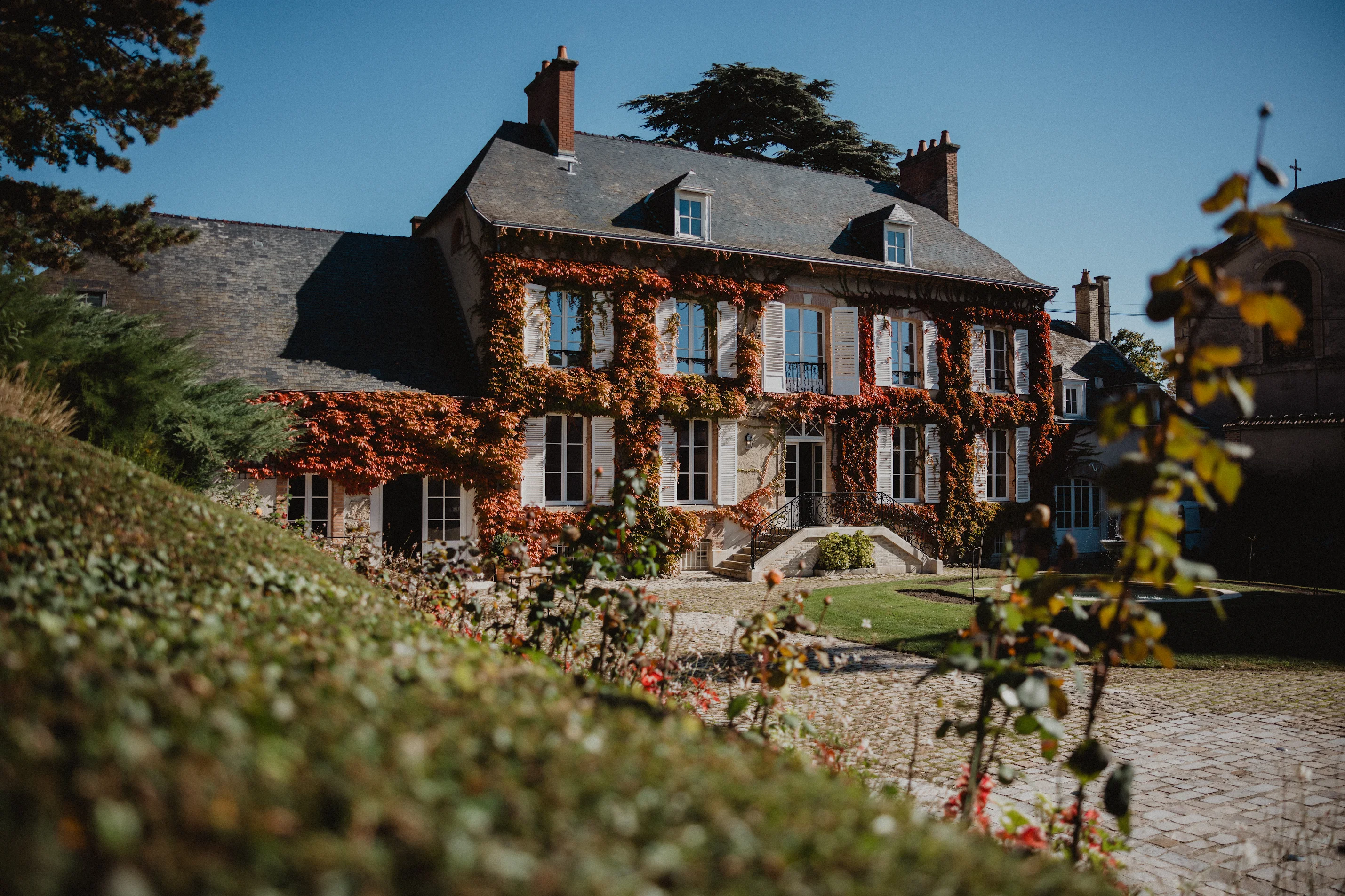 Manoir de Verzy - Luke Gemmill - The Beginning Studio
