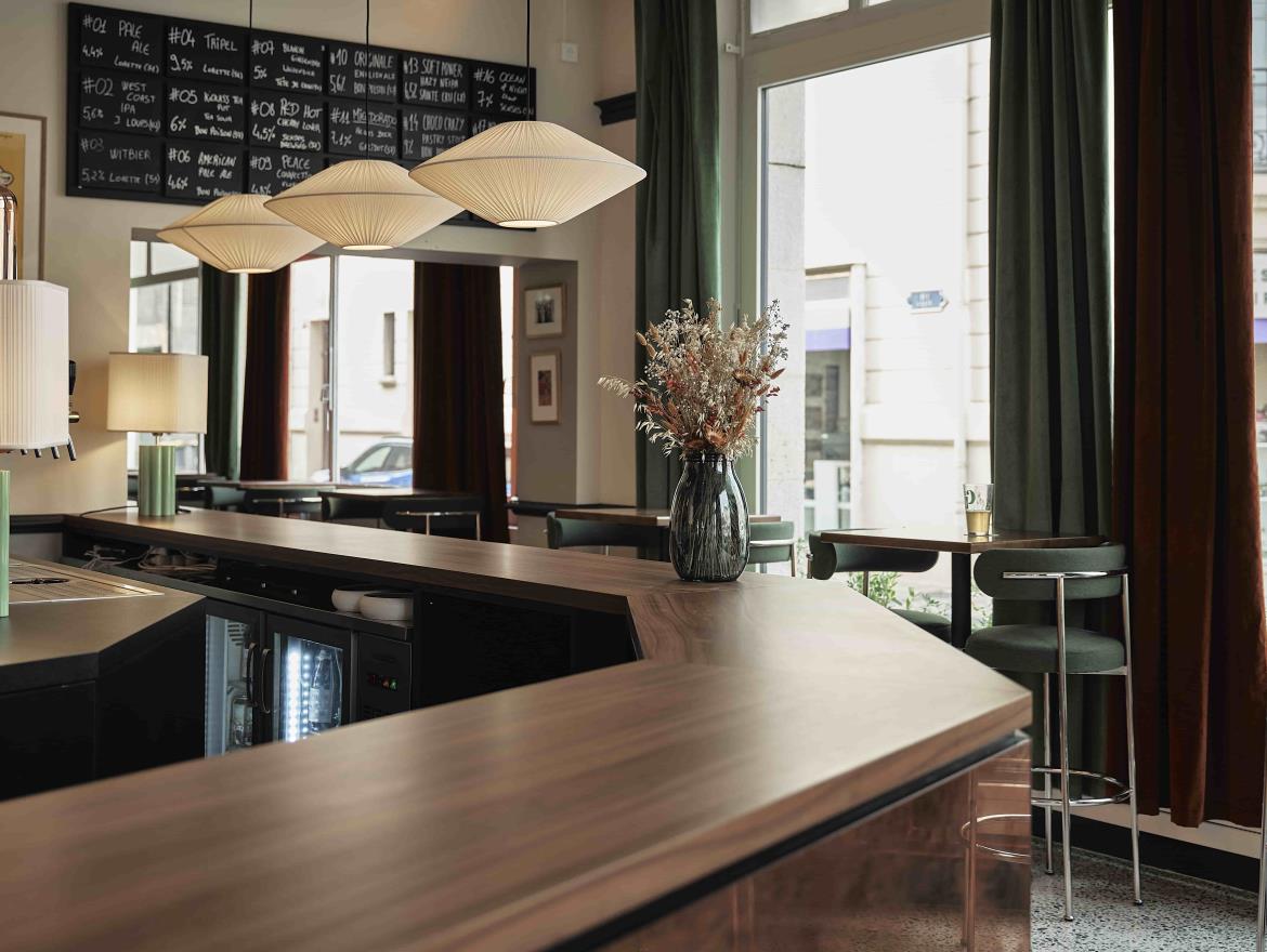 RESTAURANT-CUIVRE-PLANDA-ARCHITECTES-PHOTO-ROMUALD-DUCROS-1 - oprt