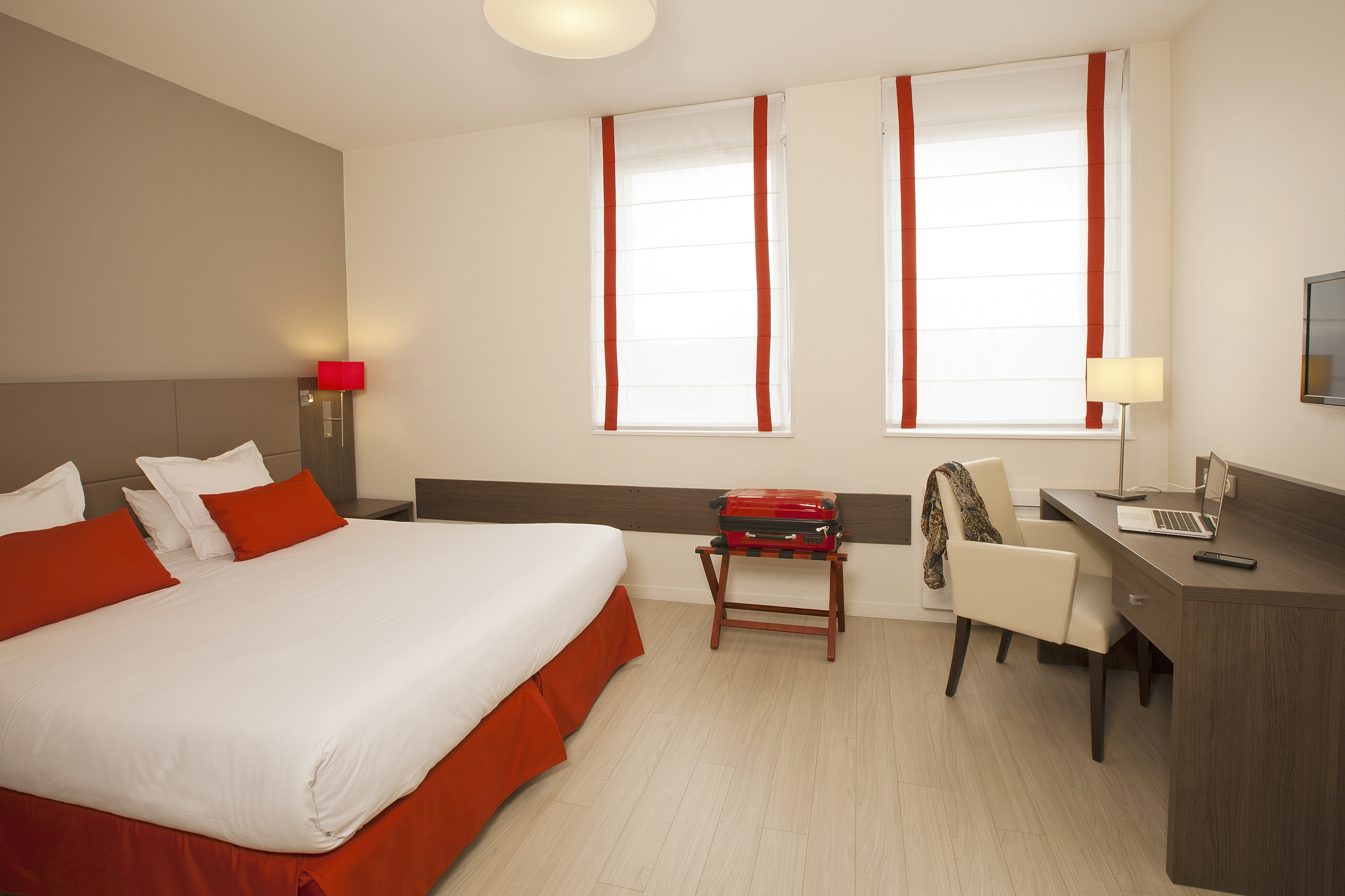 CHAMBRE RESIDHOME REIMS CENTRE - R. Franchi