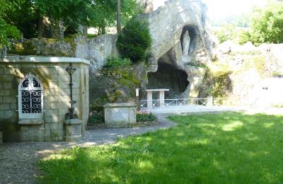 Réplique Grotte de Lourdes - Le Mesnil sur Oger