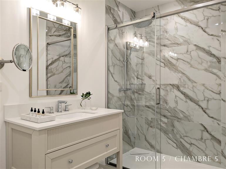 Room 5 Bathroom