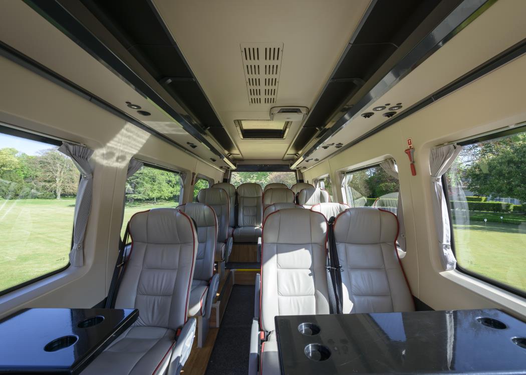 SPINTER-int - EDONYS Limousine & Travel 