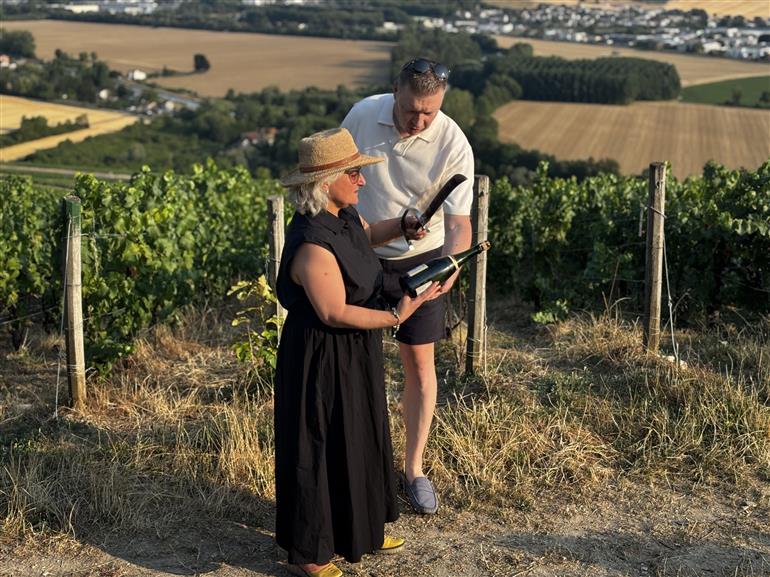 Sabrage dans les vignes