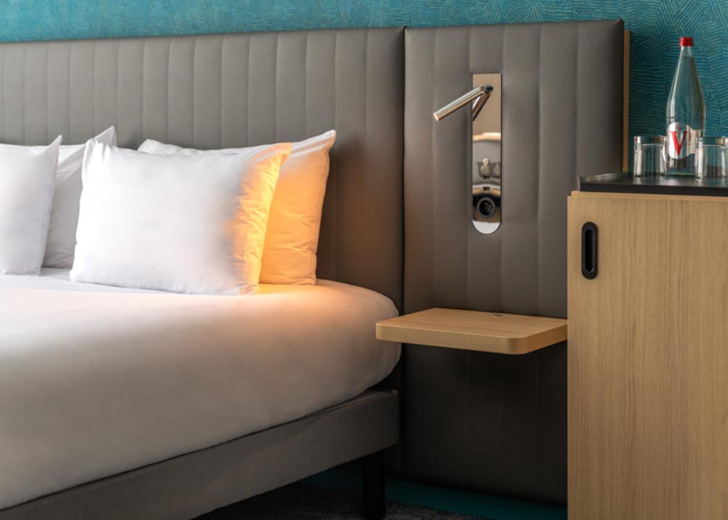 Standard Double detail lit Standard Double detail lit