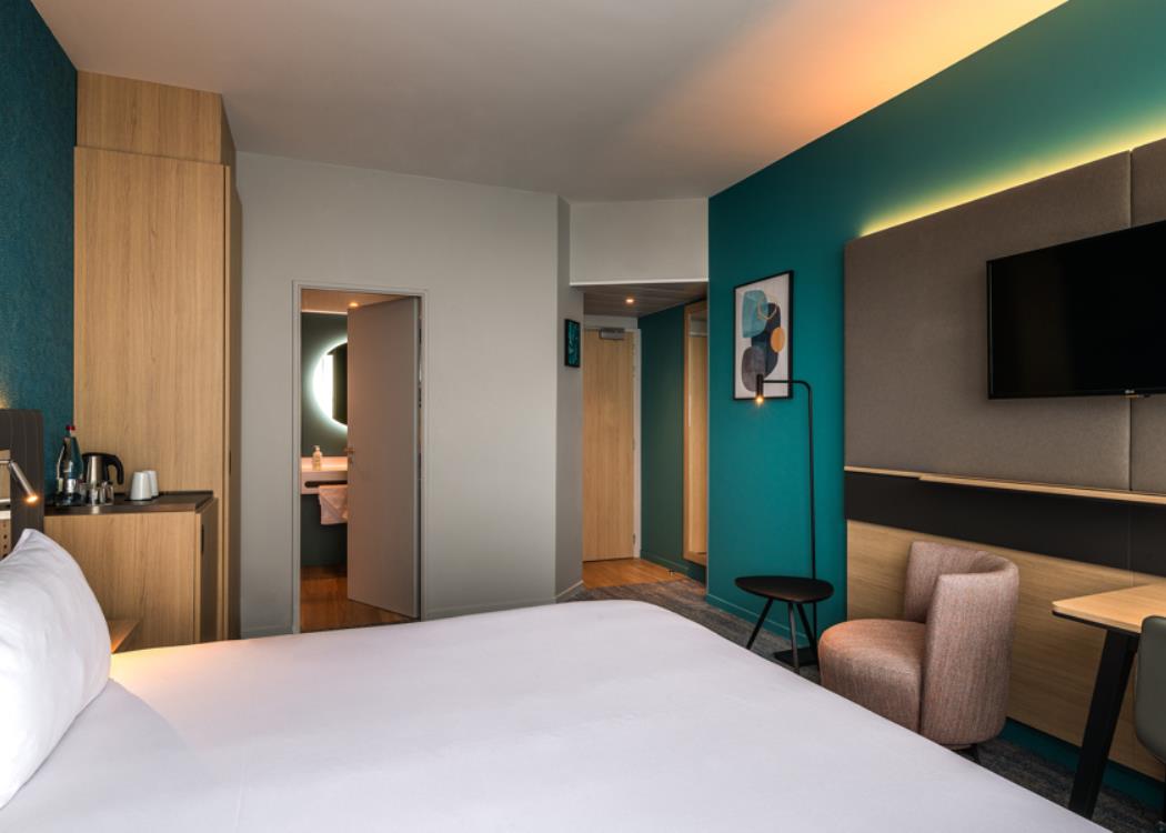 Standard Double3 Standard Double3