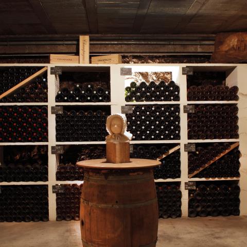Oenothèque de la Maison Alain Vessele