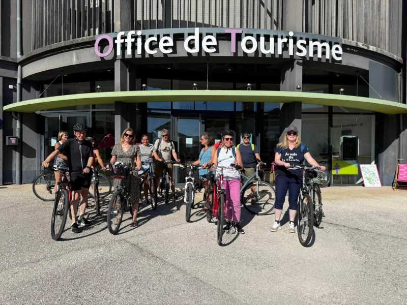 Visite apéro à vélo "A l'Assaut des Anciens Remparts de Calvus Mons à Vélo"