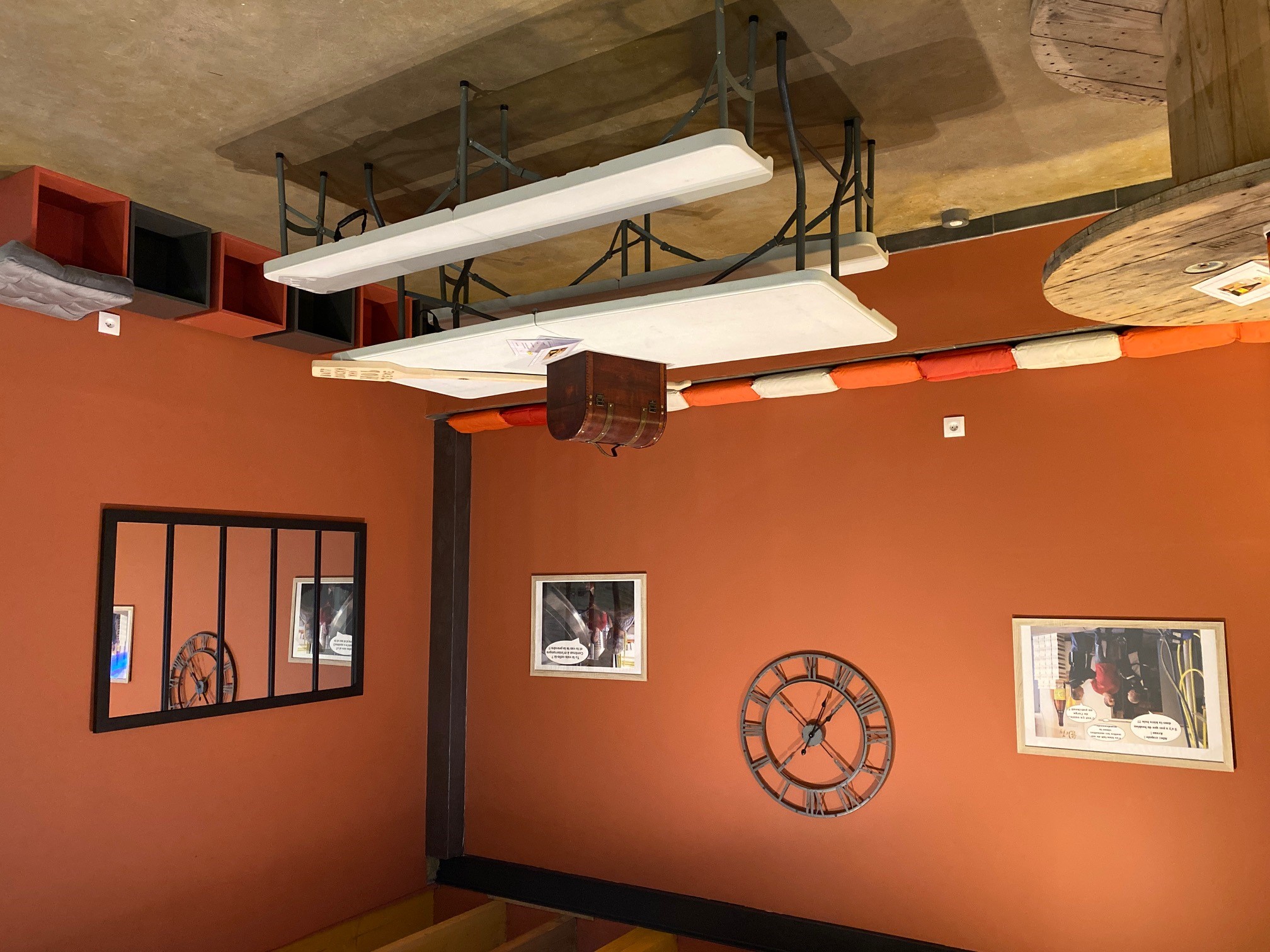 interieur-bar-brasserie-artisanale-orjy-juvigny - Nathalie PLOYART