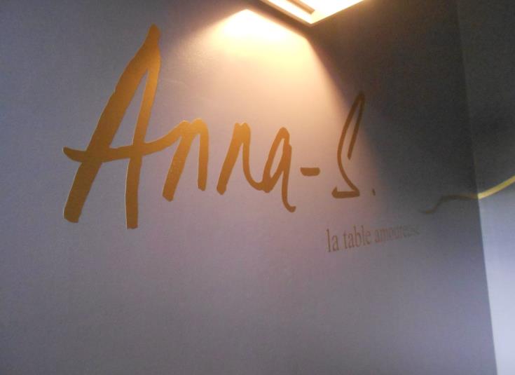 Anna S., La Table Amoureuse