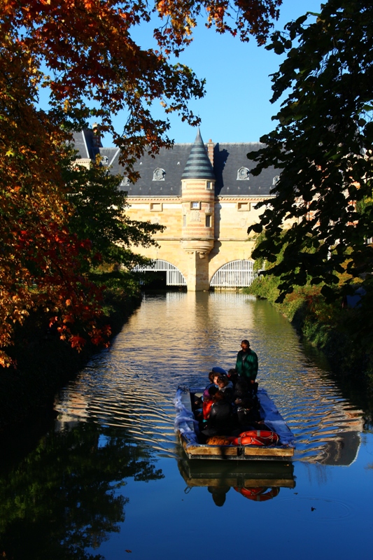 balades-en-barque-chalons-chateau-du-marche - non communiqué