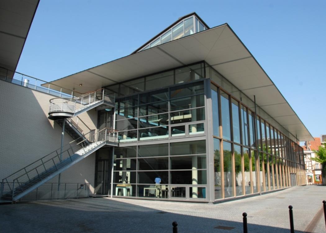 bibliotheque-municipale-pompidou-chalons-en-champagne-exterieur © Christophe Manquillet