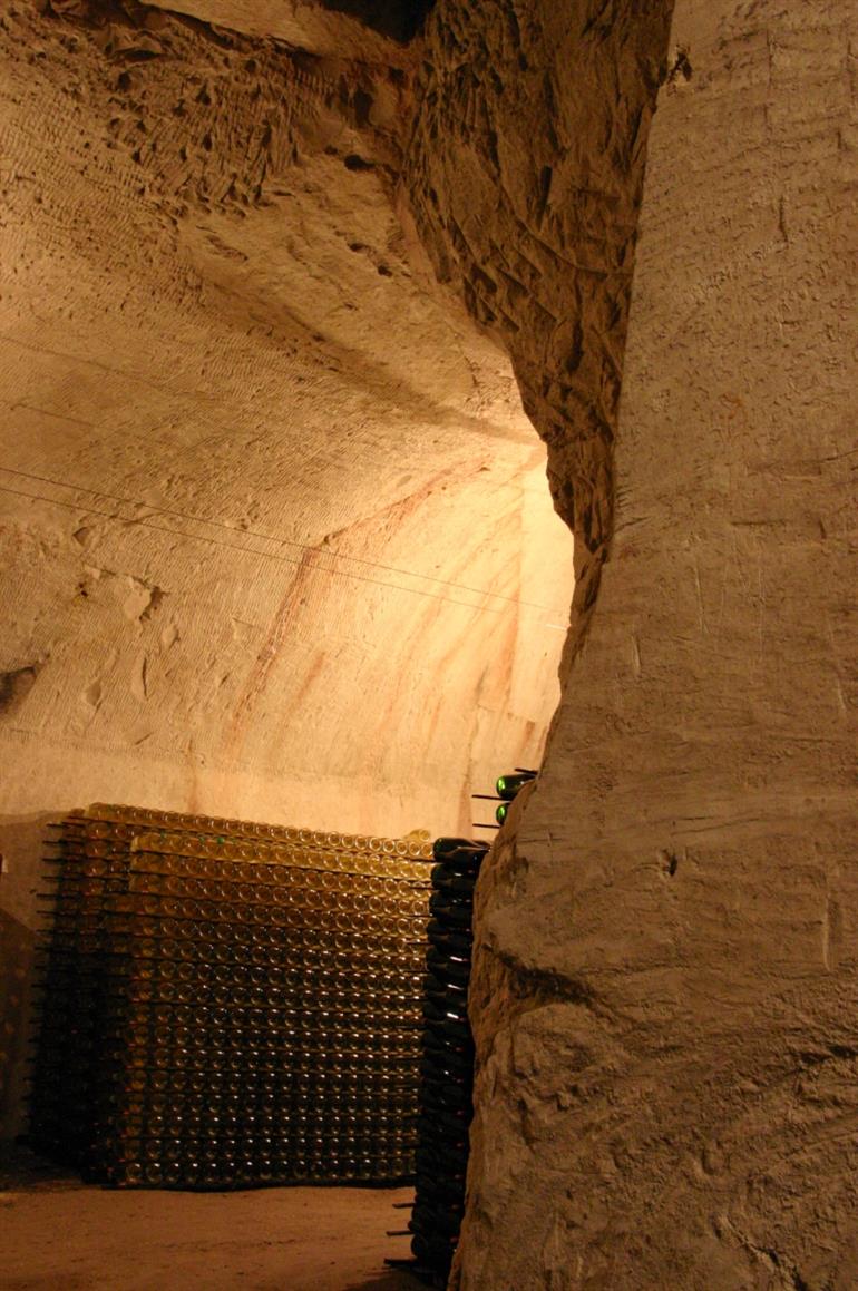 champagne-jacquinot-epernay-caves