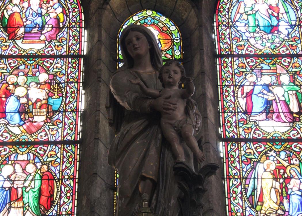 eglise-saint-jean-statue