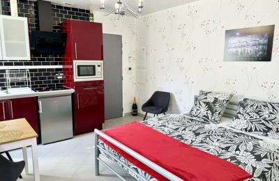 epernay-location-nuit-Roses-lit