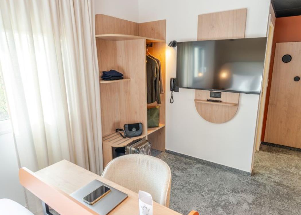 hotel-akena-chalons-chambre-suite-junior hotel-akena-chalons-chambre-suite-junior