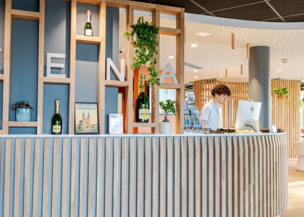 hotel-akena-chalons-en-champagne-accueil hotel-akena-chalons-en-champagne-accueil