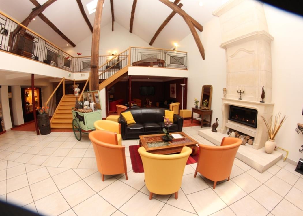 hotel-auberge-des-moissons-matougues-hall