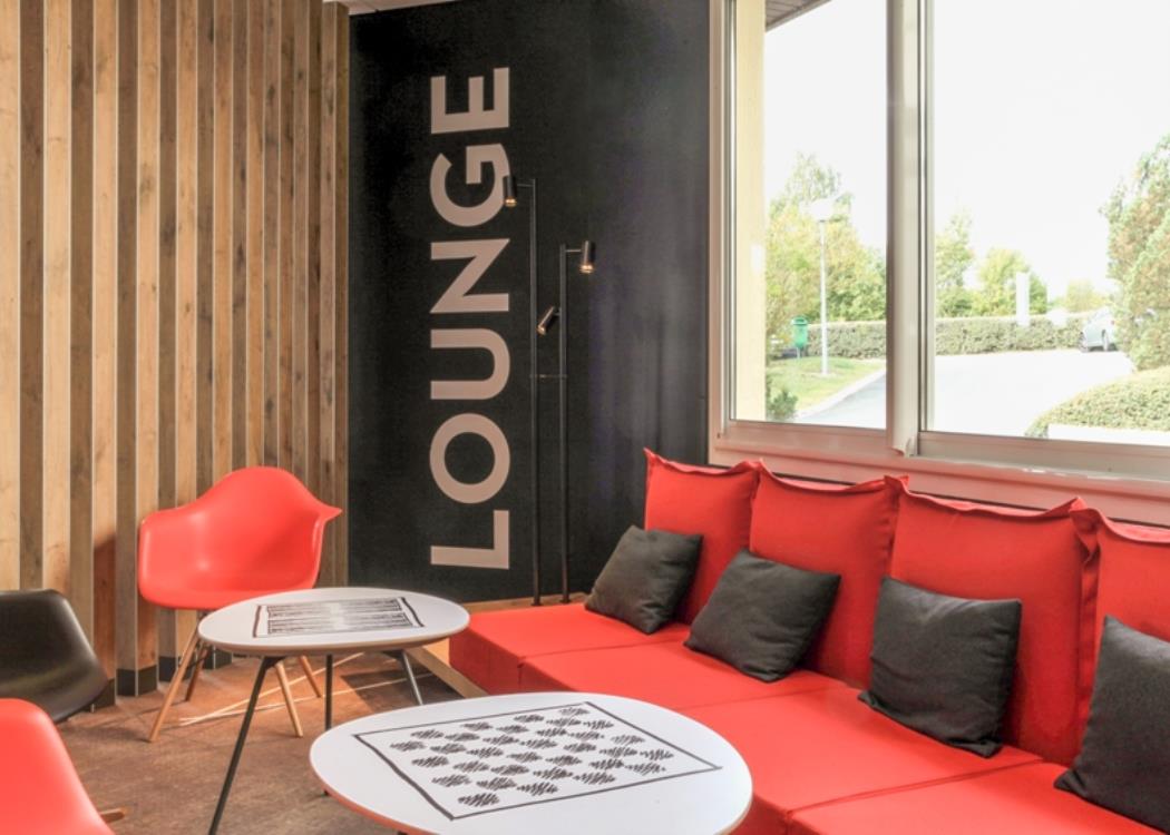 hotel-ibis-chalons-en-champagne-lounge