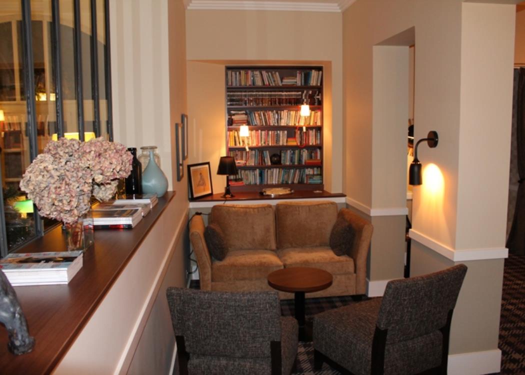 hotel-pasteur-chalons-en-champagne-lounge
