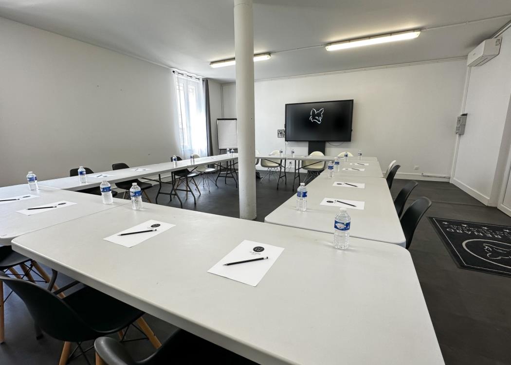 hotel-spa-le-renard-chalons-en-champagne-salle-de-reunion hotel-spa-le-renard-chalons-en-champagne-salle-de-reunion