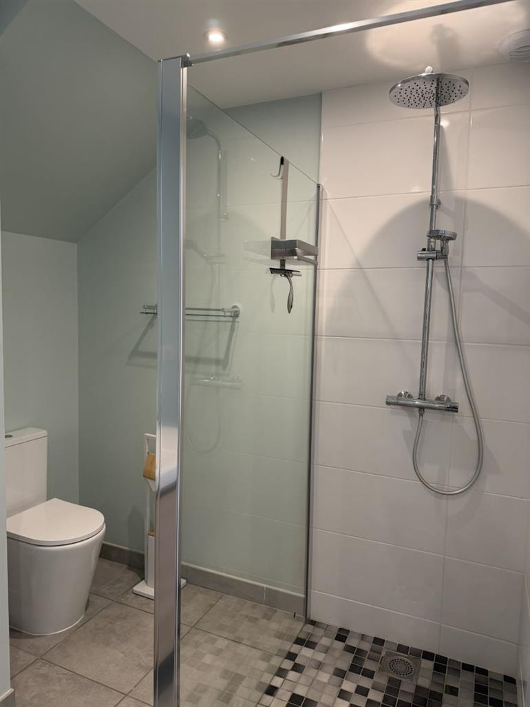 la-belle-prise-matougues-douche