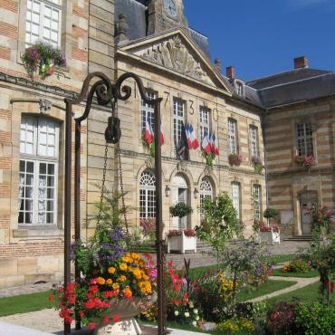 Visite guidée de Sainte-Ménehould - Petite cité... Du 30 juin au 29 sept 2024
