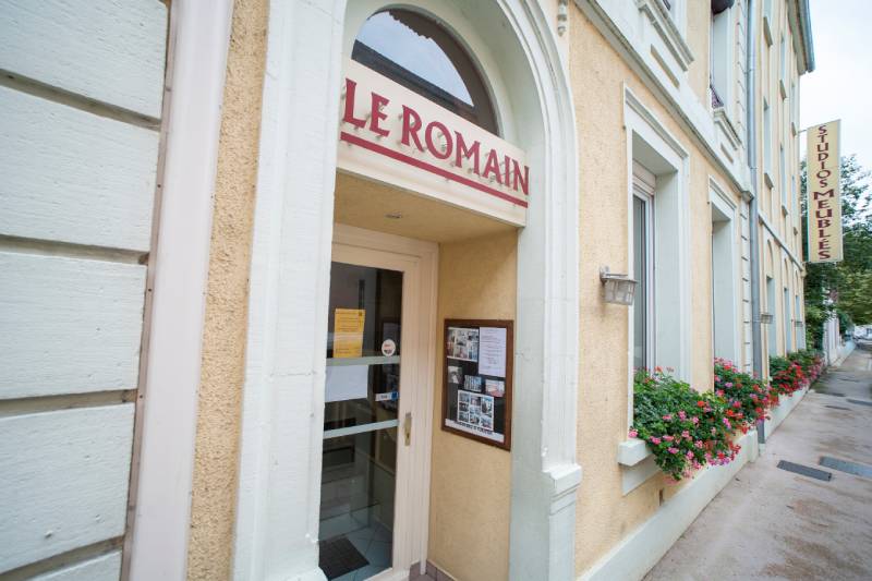 Meublé* Le Romain