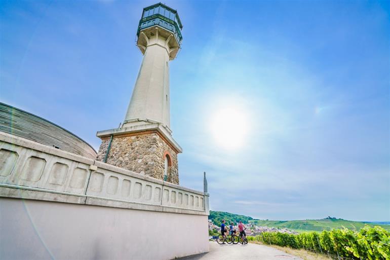 phare-de-verzenay-2 @ Cyrille Beudot