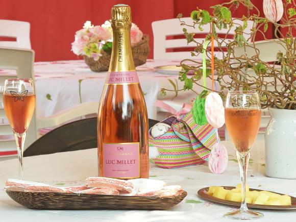 photo V Montamnée Champagne Rosé Gabriel Boutet et Luc MILLET