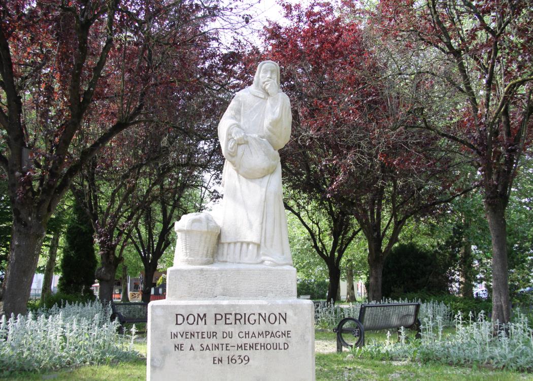 photos 376 photos 376