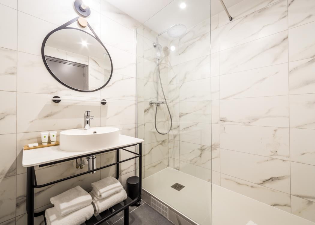 relais-du-vigneron-salle-de-douche relais-du-vigneron-salle-de-douche