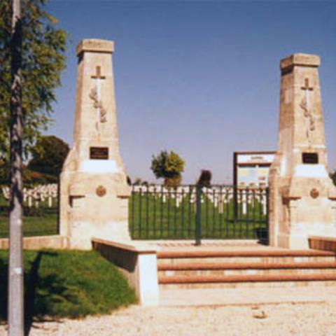 Nécropole Nationale de Suippes SUIPPES La Marne 1418