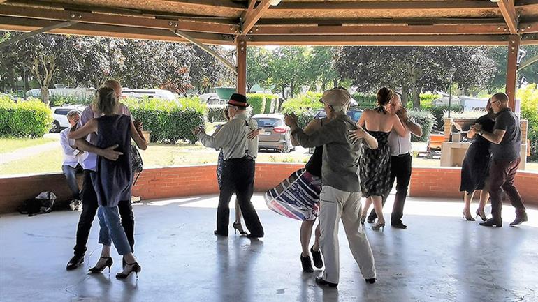 Danse : Milonga en bord de Marne_1