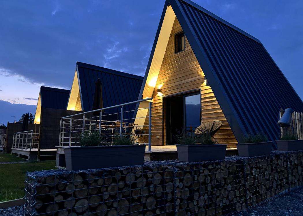 Lady Tipi 1 - Saint Utin Lady Tipi 1 - Saint Utin